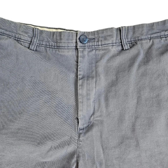 Roundtree & Yorke Men’s 38 Blue Flat Front Chino Shorts Casual Button Pockets - Picture 3 of 7
